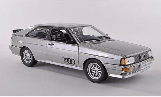 Audi Quattro coupe 1/24 WhiteBox grijs 1986 modelauto