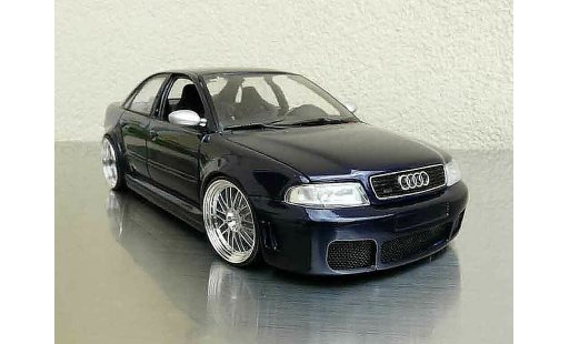 Audi RS4 avant 1/18 Ut Models b5 jantes bbs 20 pouces modelauto