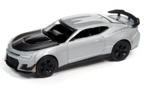 Modelauto Chevrolet Camaro ZL1 1LE d 2019 1/64 Auto World