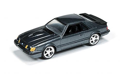 Modelauto Ford Mustang SVO metallic grijs 1984 1/64 Auto World