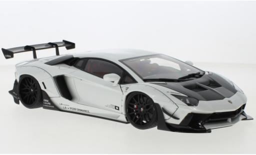Modelauto Lamborghini Aventador LB-Works beperkt Edition metallic wit/carbon 1/18 AUTOart