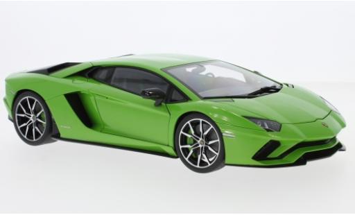 Modelauto Lamborghini Aventador S metallic groen 2017 1/18 AUTOart