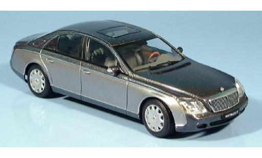 Modelauto Maybach 57 SWB grijs/d 2002 1/43 AUTOart