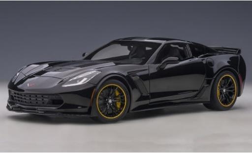 Modelauto Chevrolet Corvette Z06 (C7) C7R Edition zwart/mat-zwart 2015 1/18 AUTOart