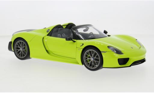 Modelauto Porsche 918 Weissach Package Spyder groen 1/18 AUTOart