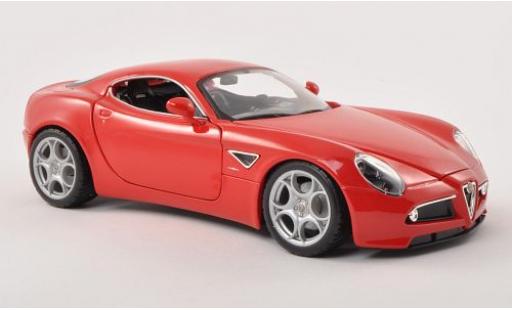 Modelauto Alfa Romeo 8C competizione rood 2007 1/18 Burago