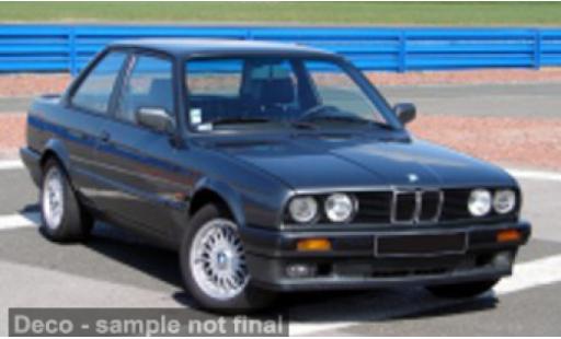 Modelauto Bmw 325 1/18 Solido