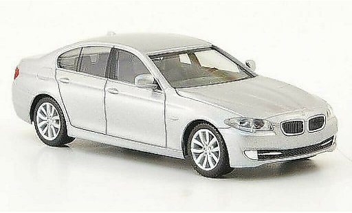 Bmw 550 E60 1/87 Herpa i Sedan grijs 2010 modelauto