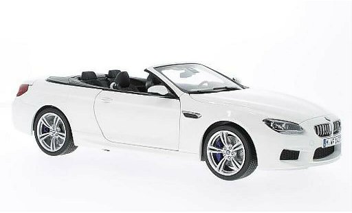 Bmw M6 Cabriolet 1/18 Paragon F12 M wit modelauto