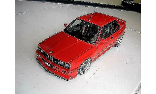 Bmw M3 coupe 1/18 Autoart E30 swap moteur v10 modelauto