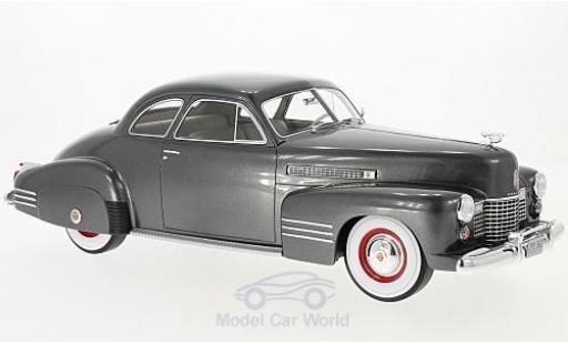 Modelauto Cadillac Series 62 Coupe Club metallic grijs 1941 zonder Vitrine 1/18 BoS Models