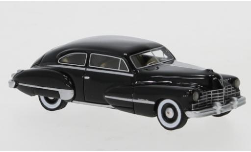 Modelauto Cadillac Series 62 Coupe Club zwart 1946 1/87 BoS Models