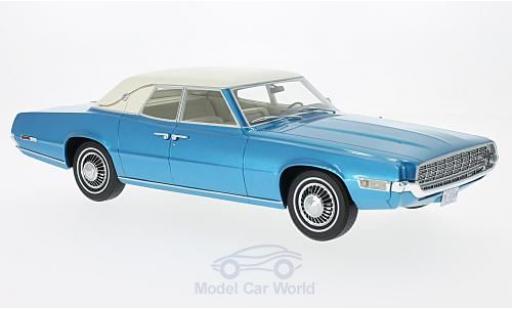 Modelauto Ford Thunderbird Glamour Bird Landau metallic blauw/wit 1968 1/18 BoS Models
