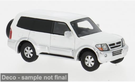 Modelauto Mitsubishi Pajero Base wit 2003 1/87 BoS Models