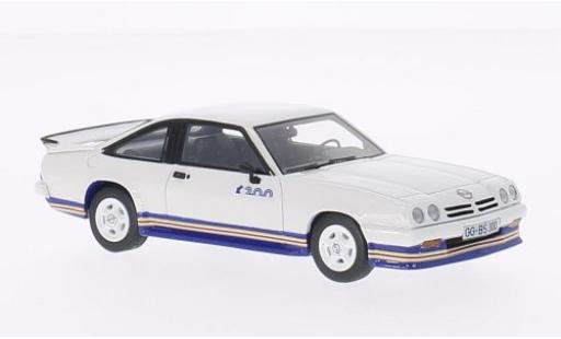Modelauto Opel Manta B i-Series B i200 wit/Dekor 1985 1/43 BoS Models