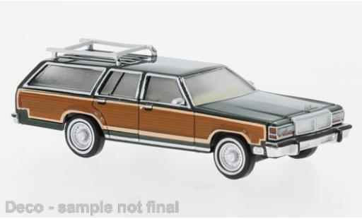 Modelauto Ford LTD Country Squire metallic groen/Dekor 1979 1/87 Brekina