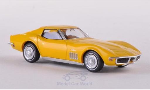 Modelauto Chevrolet Corvette Coupe (C3) geel 1/87 Brekina