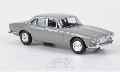 Modelauto Jaguar XJ6 6 grijs 1/87 Brekina
