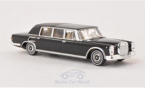 Modelauto Mercedes 600 Landaulet zwart kap gesloten 1/87 Brekina