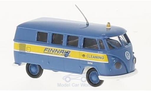 Modelauto Volkswagen T1 B Stationwagen Finnair Cleaning 1/87 Brekina