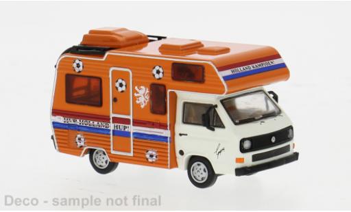 Modelauto Volkswagen T3 A Camper Fu&Atilde;�ball Fan 1983 1/87 Brekina