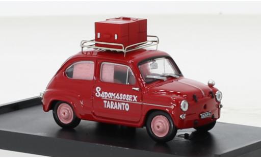 Modelauto Fiat 600 D Berlina Taranto 1975 1/43 Brumm