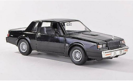 Buick Regal coupe 1/24 Motormax zwart 1987 modelauto