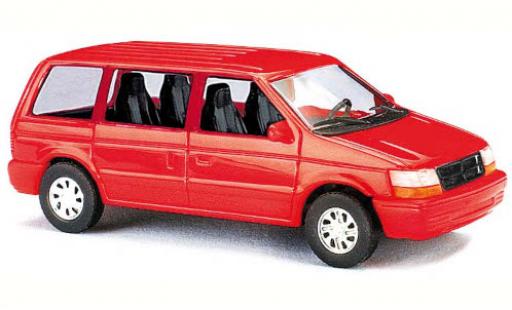 Modelauto Dodge RAM Fourgonnette Van rood 1990 1/87 Busch