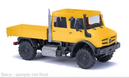 Modelauto Mercedes Unimog U300-U5023 U 5023 cabine double geel 2013 1/87 Busch