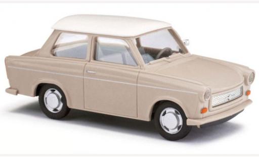 Modelauto Trabant 601 Base beige/wit 1964 1/87 Busch