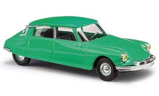 Modelauto Citroen DS 19 groen 1955 avec geel Scheinwerfern 1/87 Busch
