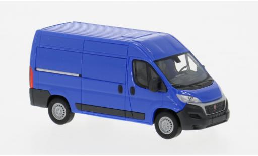 Modelauto Fiat Ducato Bus bestelwagen blauw 2014 1/87 Busch