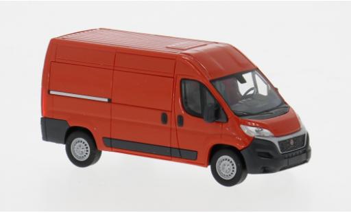 Modelauto Fiat Ducato Bus bestelwagen rood 2014 1/87 Busch