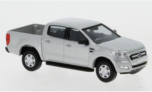 Modelauto Ford Ranger DoKa grijs 2016 1/87 Busch