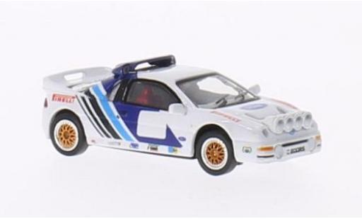 Modelauto Ford RS 200 Rally Rallyversion 1986 1/87 Busch