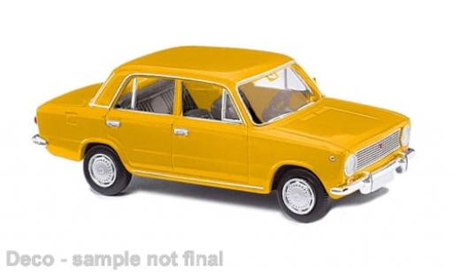 Modelauto Lada 1200 Base geel 1971 1/87 Busch