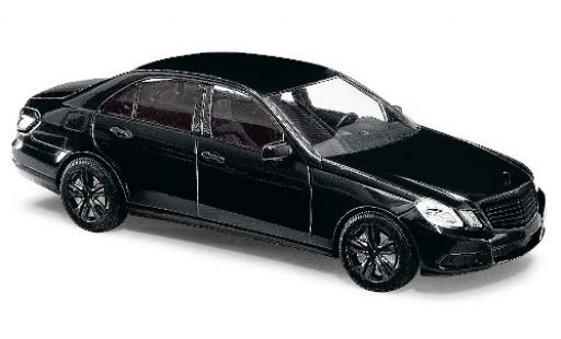 Modelauto Mercedes Classe E Base (W212) metallic zwart zwart Edition 1/87 Busch