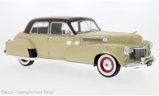 Modelauto Cadillac Fleetwood Sixty Special Series 60 Sedan beige/bruin 1941 1/18 MCG