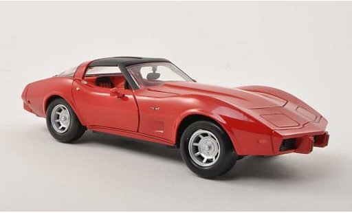 Chevrolet Corvette Coupe 1/24 Motormax C3 rood/mat-zwart 1979 modelauto