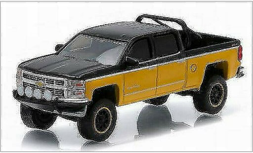 Chevrolet Silverado pickup 1/64 Greenlight 1500 geel/zwart 2015 modelauto