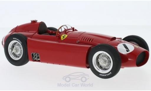 Modelauto Ferrari D50 course No.1 formule 1 GP England 1956 J.M.Fangio 1/18 CMC