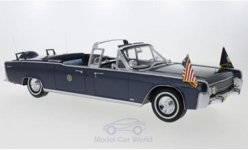 Modelauto Lincoln Continental 1961 SS-100-X metallic blauw John F. Kennedy 1/18 CMF