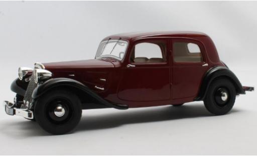 Modelauto Citroen Traction 7 Avant 7CV rood/zwart 1935 1/18 Cult Scale Models