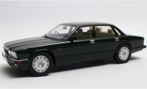 Modelauto Jaguar XJR XJ40 R (40) groen RHD 1990 1/18 Cult Scale Models