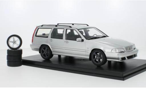 Modelauto Volvo V70 Base P80 d 1996 1/18 DNA Collectibles