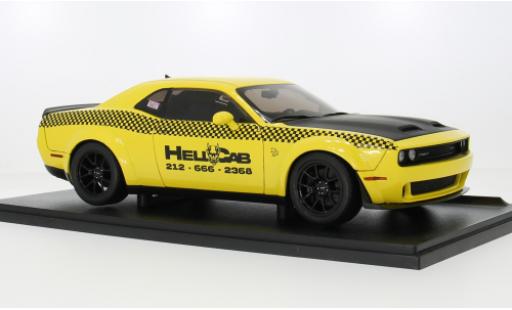 Modelauto Dodge Challenger Coupe NYC Hellcab 1/18 Solido