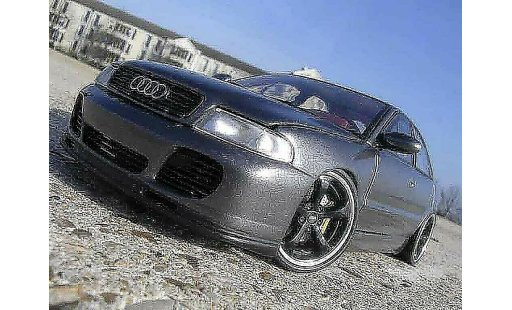 Audi A4 berline 1/18 Ut Models rs turbo techart grijs anthracite modelauto
