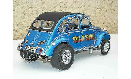 Citroen 2CV Berline 1/18 Solido gasser modelauto