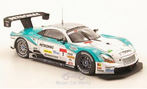 Modelauto Lexus SC 430 No.1 Petronas Super GT 500 2010 W.Juichi/L.Andre 1/43 Ebbro
