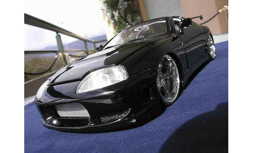 Toyota Supra Base 1/18 Ertl illegal street car modelauto